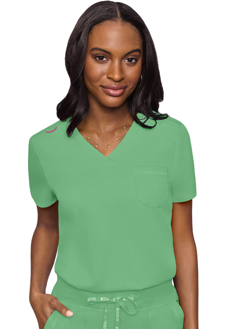 V-Neck Tuck In